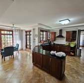 5 Bed House with En Suite in Loresho