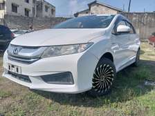 Honda Grace hybrid for sale in kenya