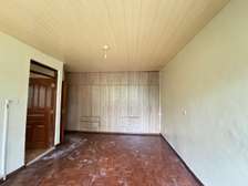 4 Bed House with En Suite in Runda