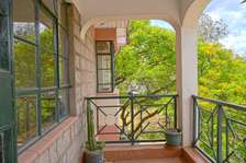 4 Bed Apartment with En Suite in Kilimani