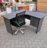 Office lockable desk and a swivel chair