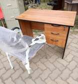 Home office table and chair