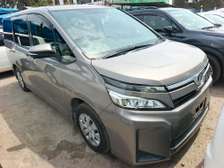 Toyota Noah  8seater