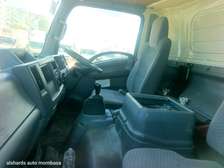 ISUZU NPR88 box body