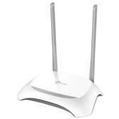 TP-Link Router - 300 Mbps