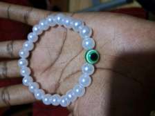 Eye-pearl bracelet