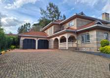 5 Bed House with En Suite in Nyari