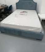 Modern queen size bed ideas