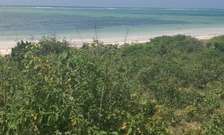 12 Acres Front Row Beach Is Available For Sale In Malindi