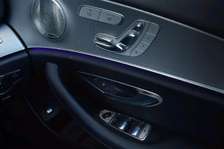Mercedes Benz e200