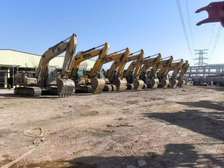 🚜 Komatsu PC220 Excavator For Sale – Ready to Work in Kenya!