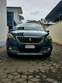Peugeot 2008 2018 green