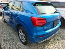Audi Q2 blue