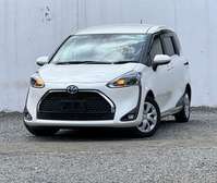 Toyota Sienta white color 2019 model fully loaded