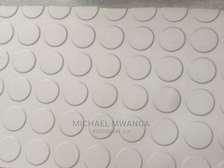 Coin Mat/Round Studded Mat