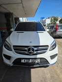 Mercedes Benz GLE 350d 2017 white