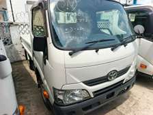 Toyota dyna manual petrol