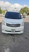 TOYOTA NOAH 2012MODEL