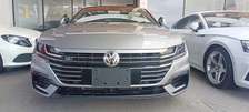 Volkswagen Atreon Grey 2018 sunroof