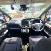 Toyota Noah  8 seater