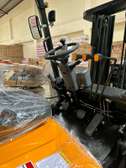 Electric
Forklift 2T