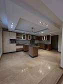 5 Bed Townhouse with En Suite at Convent Drive