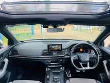 Audi SQ5 combines Black Color 2018 model
