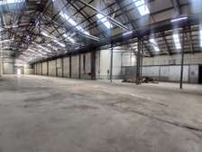 20,372 ft² Warehouse with Fibre Internet in Mombasa Road