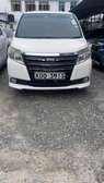 TOYOTA NOAH 7 SEATER 2014MODEL