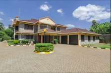 5 Bed House with En Suite in Runda