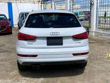 Audi Q3 White SUV Smooth Performance