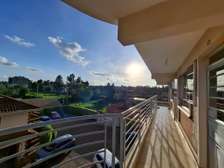 MASTERS ENSUITE ONE BEDROOM APARTMENT.