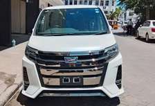 TOYOTA NOAH WXB 2019MODEL HYBRID