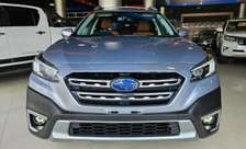 Subaru outback 2022 1800cc silver