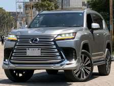2022 Lexus LX600