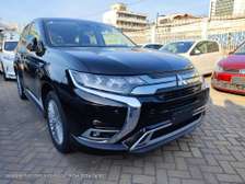 Mitsubishi outlander hybrid PHE 2018 black Sunroof