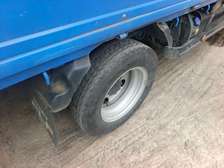 ISUZU ElF 3tones