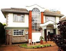 4 Bed Villa with En Suite in Runda