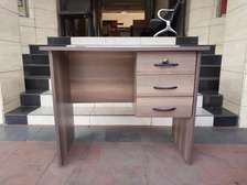 Office Desk; 1000MM Home Office Desk in Maroo