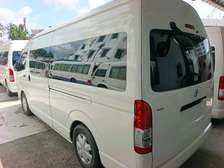 Toyota Hiace 9l