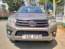 TOYOTA HILUX SINGLE CAB MANUAL LOCALLY ASSEMBLED
