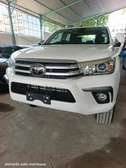 Toyota Hilux white 2019