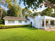 4 Bed House with En Suite at Loresho Crescent
