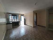 Studio Apartment with Parking at Gitaru