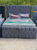 Bed + mattress