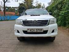 TOYOTA HILUX DOUBLE CAB MANUAL 2011 MODEL