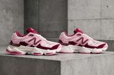 Ladies New Balance 1960 Sneakers