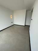 3 Bed Apartment with En Suite in Riverside