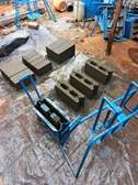 Manual Concrete Block Maker Sturdy Metal Frame