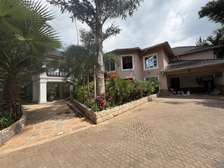 6 Bed House with En Suite at Old Runda